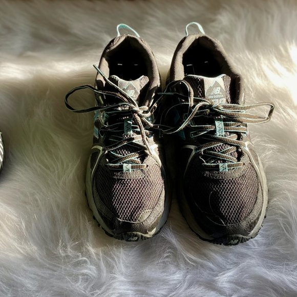 New Balance Trail Running Shoes Size 7 - Picture 2 of 8